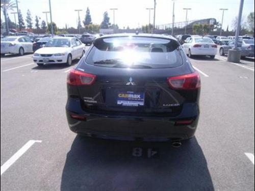 Mitsubishi Lancer Sportback 2010 photo 5