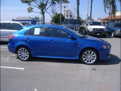 Mitsubishi Lancer Sportback 2010 photo 2