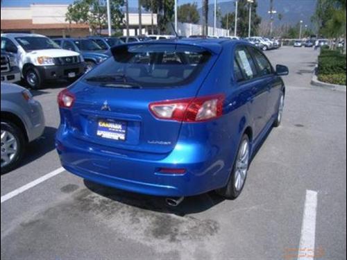 Mitsubishi Lancer Sportback 2010 photo 3