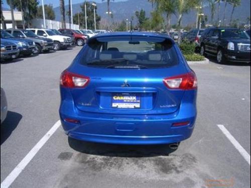 Mitsubishi Lancer Sportback 2010 photo 4