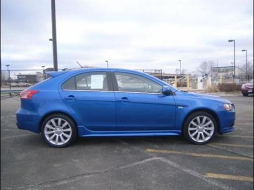 Mitsubishi Lancer Sportback 2010 photo 2