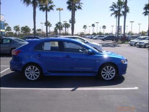 Mitsubishi Lancer Sportback 2010 photo 4