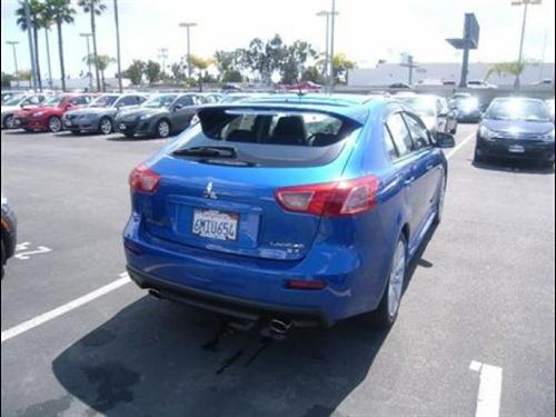 Mitsubishi Lancer Sportback 2010 photo 3