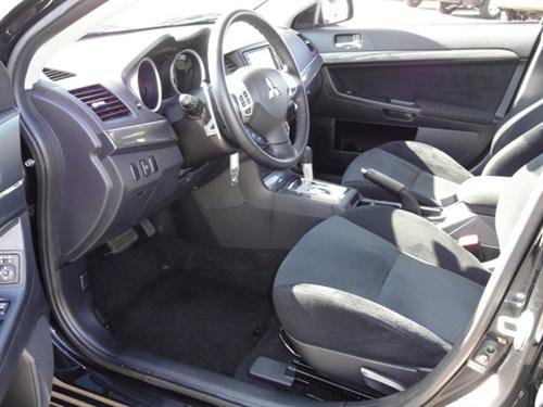 Mitsubishi Lancer Sportback 2010 photo 2