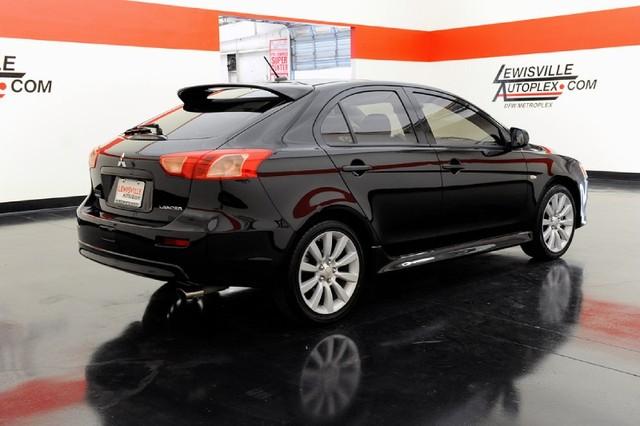 Mitsubishi Lancer Sportback 2010 photo 2