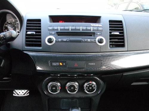 Mitsubishi Lancer Sportback 2010 photo 4