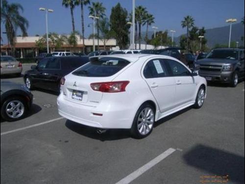 Mitsubishi Lancer Sportback 2010 photo 4