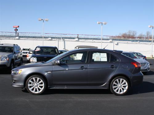 Mitsubishi Lancer Sportback 2010 photo 2