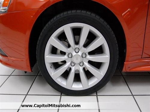 Mitsubishi Lancer Sportback 2010 photo 2