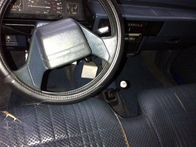 Mitsubishi Mighty Max 1991 photo 9