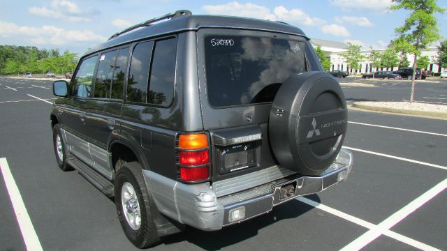 Mitsubishi Montero 1997 photo 10