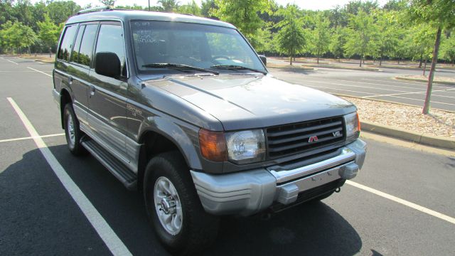 Mitsubishi Montero 1997 photo 7