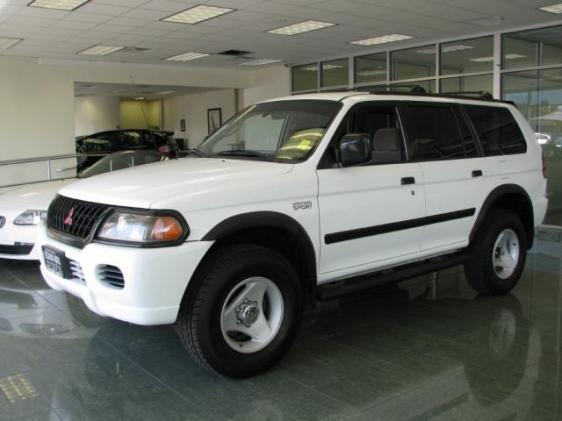 Mitsubishi Montero Unknown Unspecified