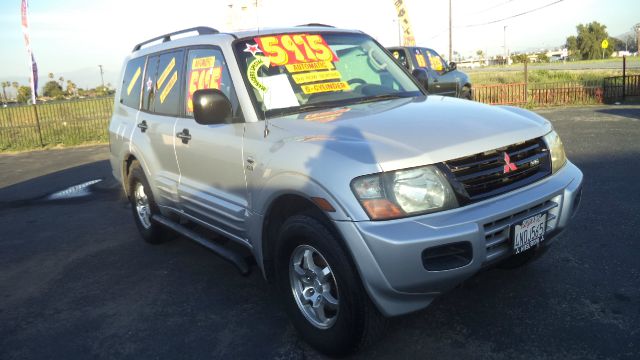 Mitsubishi Montero 2001 photo 2