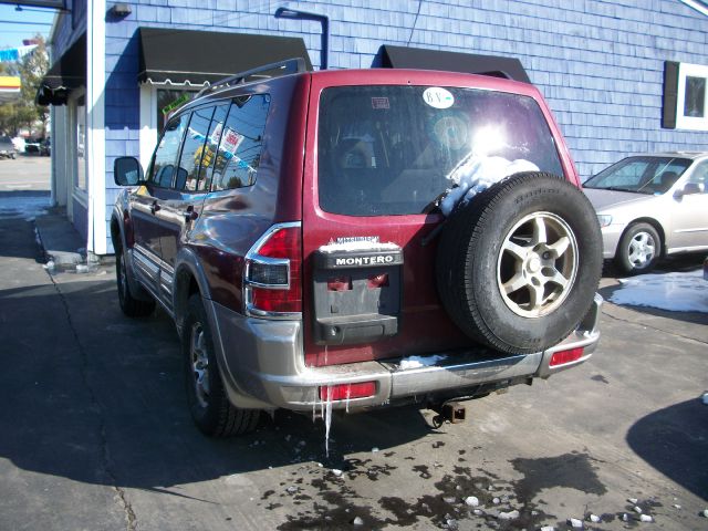 Mitsubishi Montero 2001 photo 1