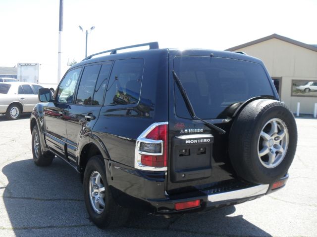 Mitsubishi Montero 2001 photo 4