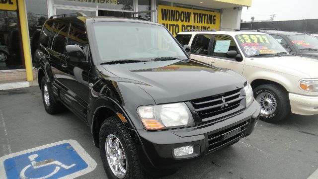 Mitsubishi Montero 2002 photo 2
