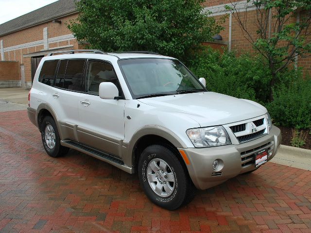 Mitsubishi Montero 2003 photo 4