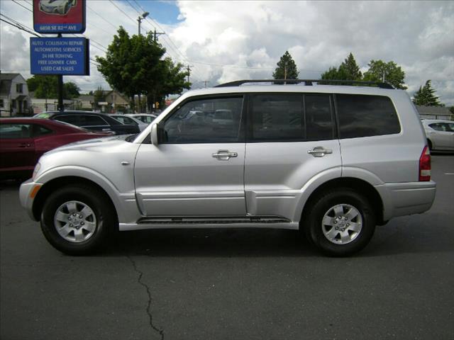 Mitsubishi Montero 2003 photo 4