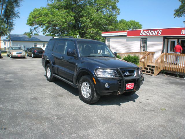 Mitsubishi Montero 2003 photo 3