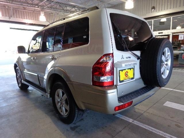 Mitsubishi Montero 2005 photo 3