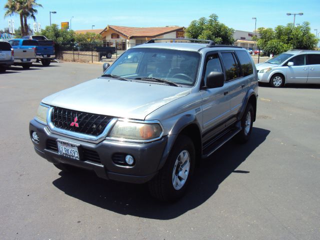 Mitsubishi Montero Sport 2000 photo 1