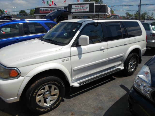 Mitsubishi Montero Sport I Limited SUV