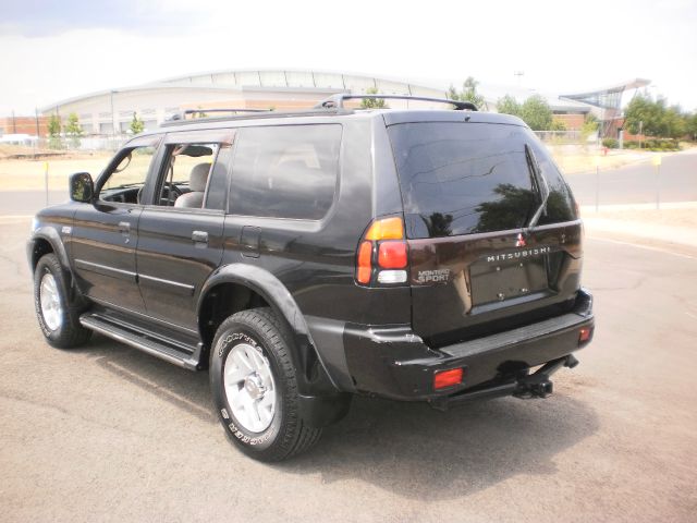 Mitsubishi Montero Sport 2000 photo 3