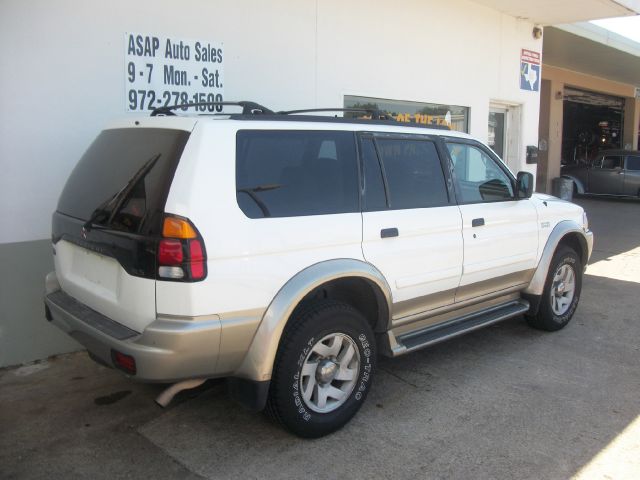 Mitsubishi Montero Sport Reg Cab 159.5 WB C5B SUV