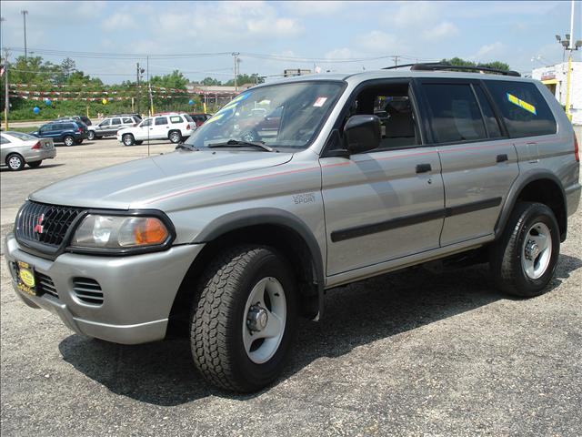 Mitsubishi Montero Sport 2000 photo 2