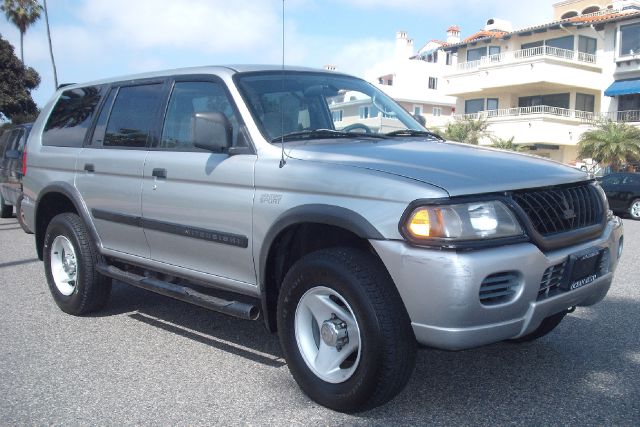 Mitsubishi Montero Sport 2000 photo 11