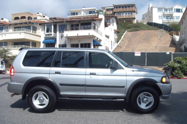 Mitsubishi Montero Sport 2000 photo 16