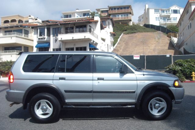 Mitsubishi Montero Sport 2000 photo 8