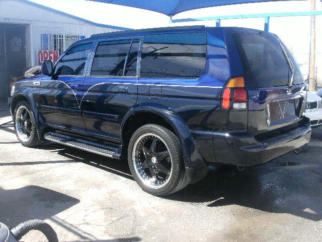 Mitsubishi Montero Sport 2000 photo 1