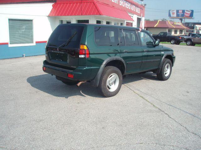 Mitsubishi Montero Sport 2000 photo 3