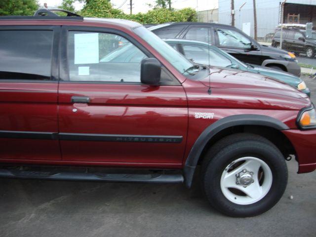 Mitsubishi Montero Sport 2000 photo 1