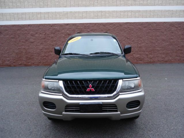 Mitsubishi Montero Sport 2001 photo 3