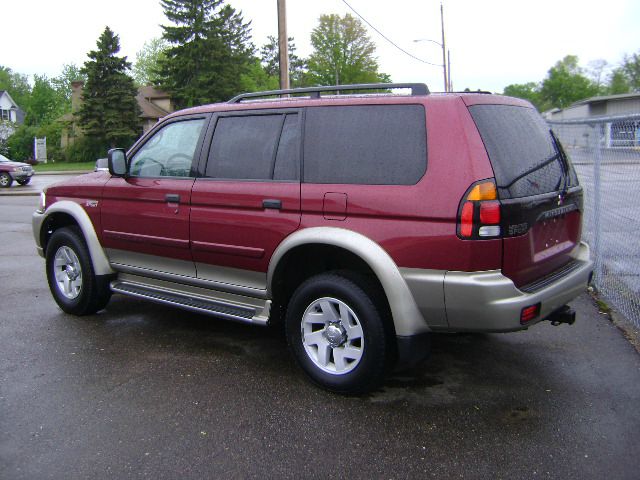Mitsubishi Montero Sport 2001 photo 3