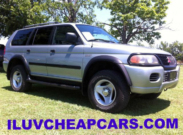 Mitsubishi Montero Sport 2001 photo 1