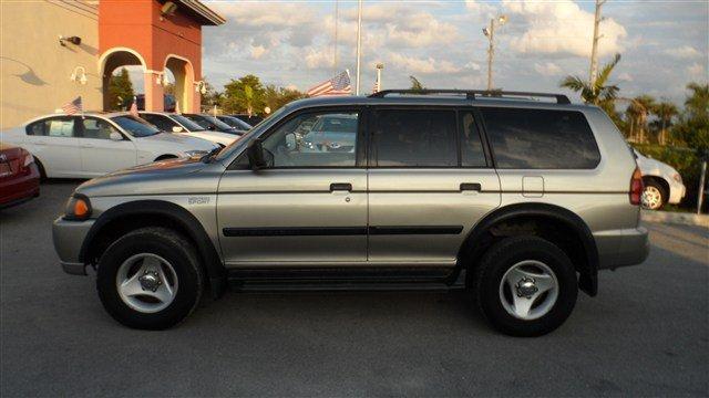 Mitsubishi Montero Sport 2001 photo 2