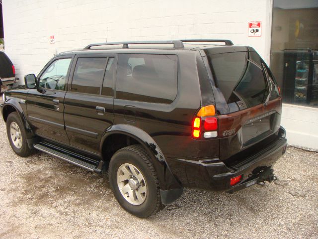 Mitsubishi Montero Sport 2001 photo 1