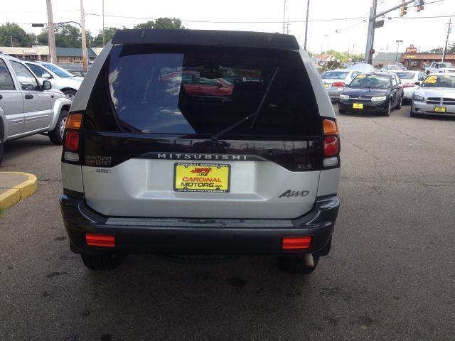Mitsubishi Montero Sport 2002 photo 1