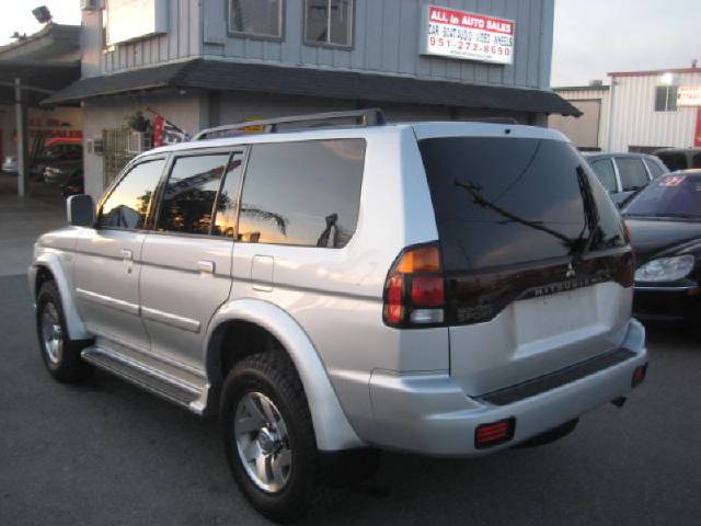 Mitsubishi Montero Sport 2002 photo 3