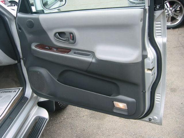 Mitsubishi Montero Sport 2002 photo 4