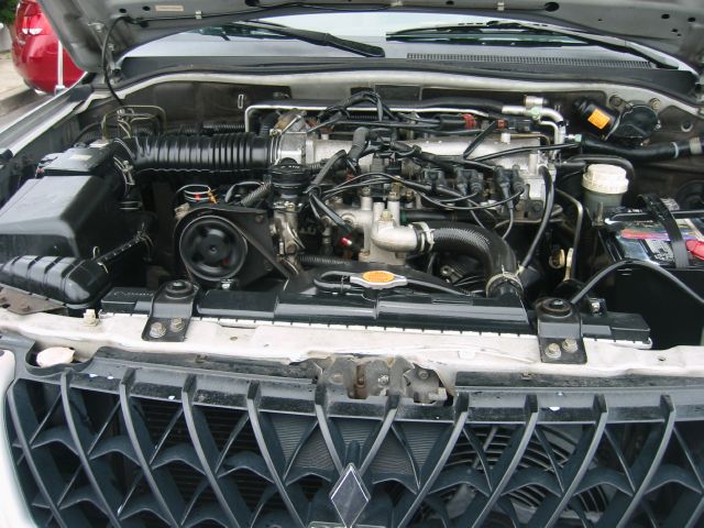 Mitsubishi Montero Sport 2002 photo 5