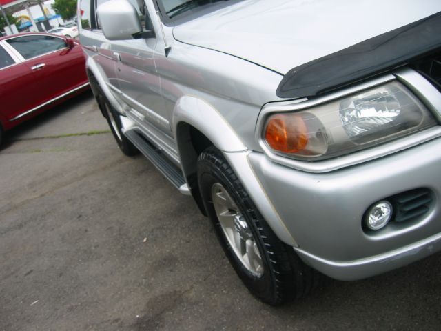 Mitsubishi Montero Sport 2002 photo 8