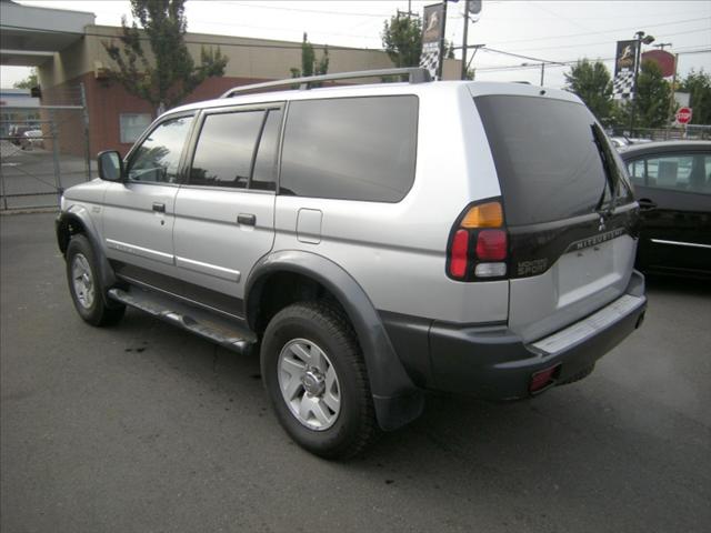 Mitsubishi Montero Sport 2002 photo 2