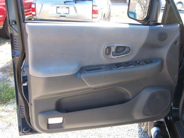 Mitsubishi Montero Sport 2002 photo 3