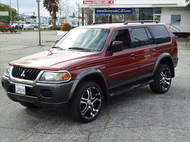 Mitsubishi Montero Sport 2002 photo 1