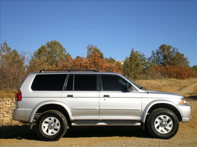 Mitsubishi Montero Sport 2002 photo 3